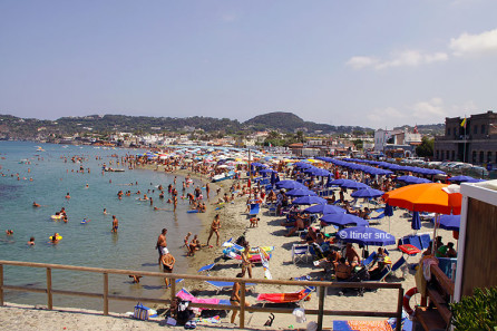 Spiaggia della Chiaia a Forio