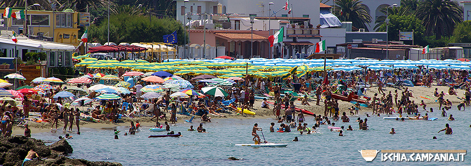 La spiaggia della Chiaia. Mare, relax e divertimento in famiglia