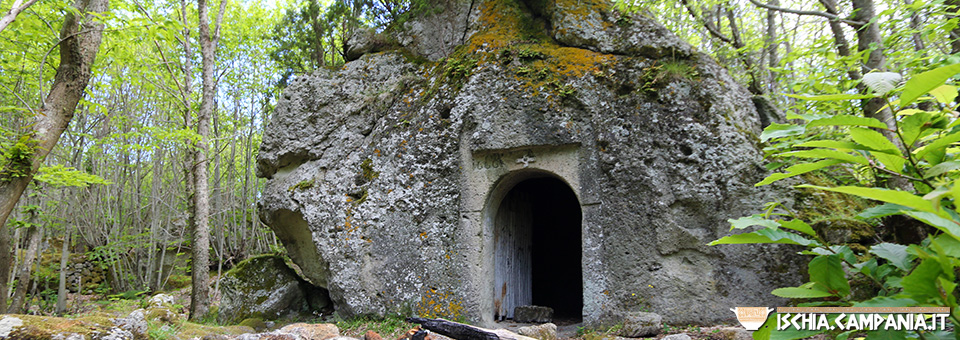 Il tufo verde, la pietra preziosa dell’isola d’Ischia