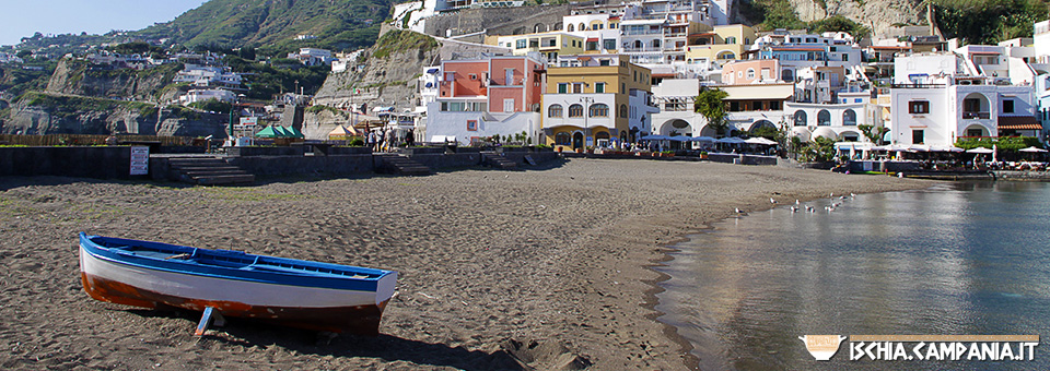 Le spiagge poco conosciute dell’isola d’Ischia