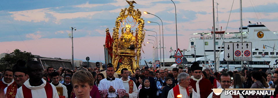 Lacco Ameno: la processione via mare di Santa Restituta