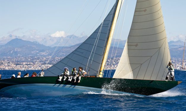 Le Vele d’Epoca a Napoli in regata a Forio e sulle coste dell’isola d’Ischia